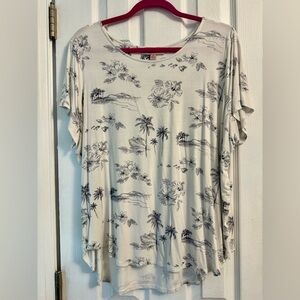 Philosophy Cream and Black Floral Short Sleeve Top